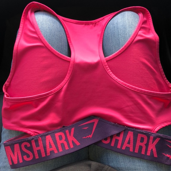 GYMSHARK BRA SIZE MEDIUM - Picture 2 of 6